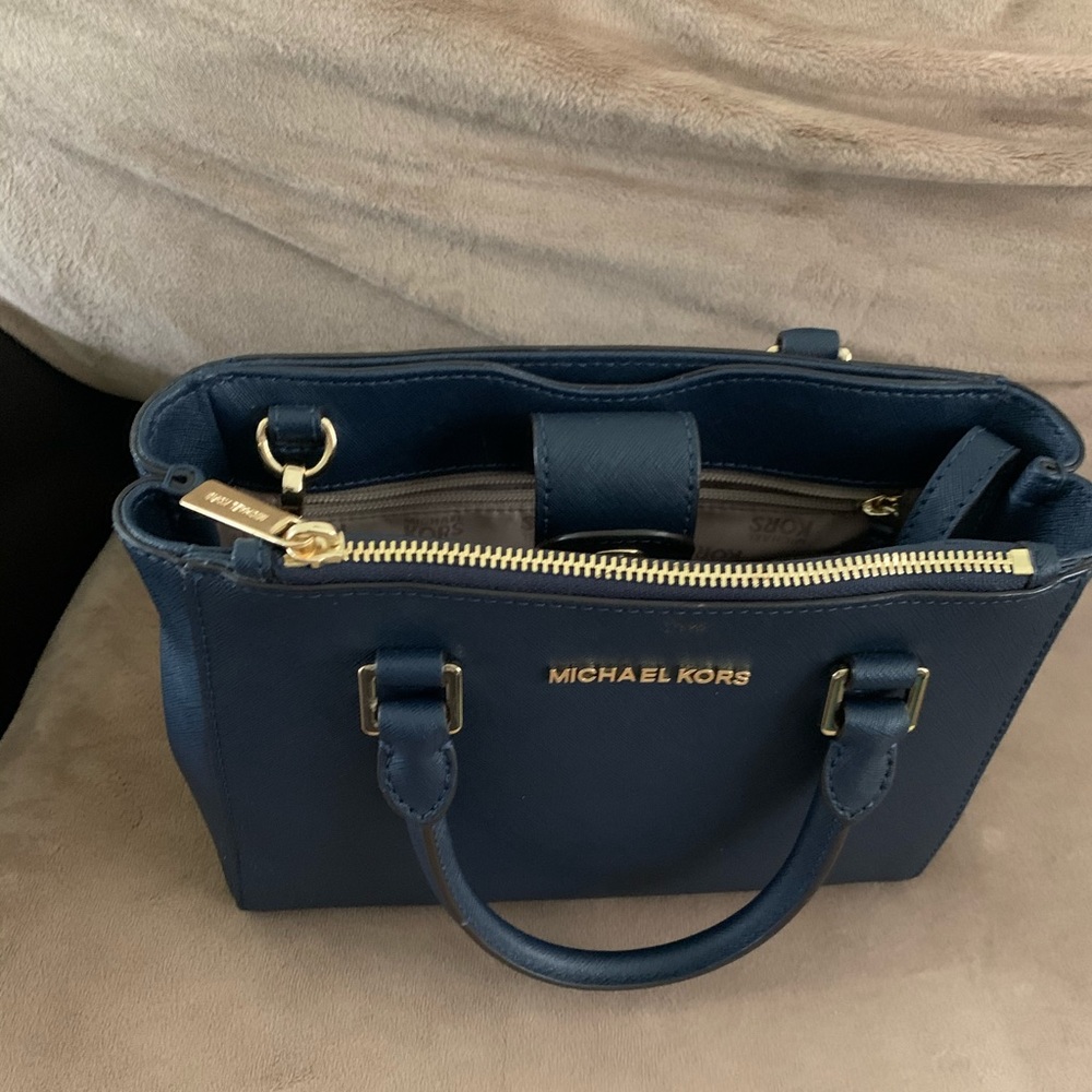 Authentic Michael Kors - image 1